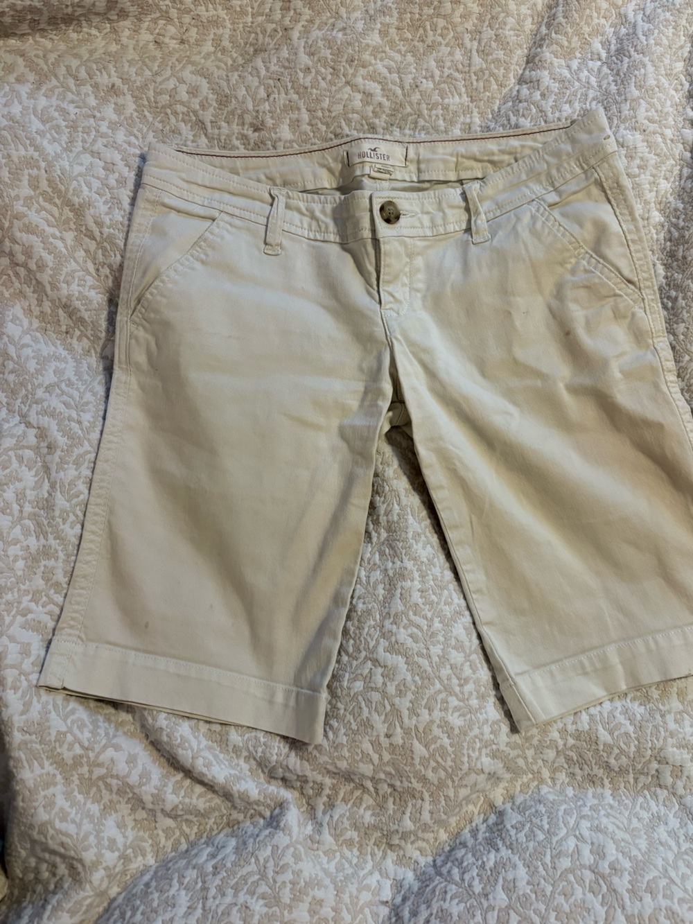 Women’s Beige Cotton Bermuda Shorts